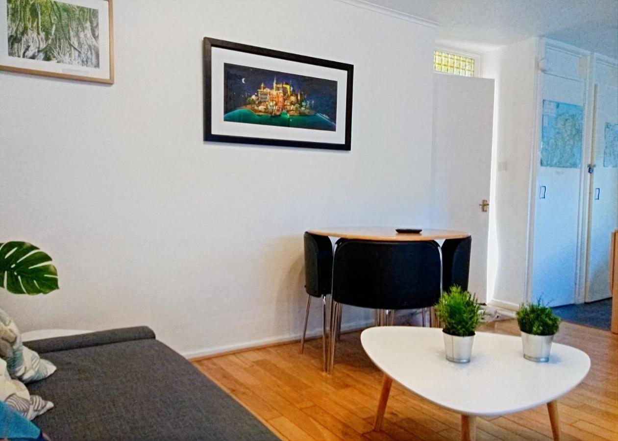Very Central Location- Free Parking - 2 Bedrooms Belfast Exterior foto