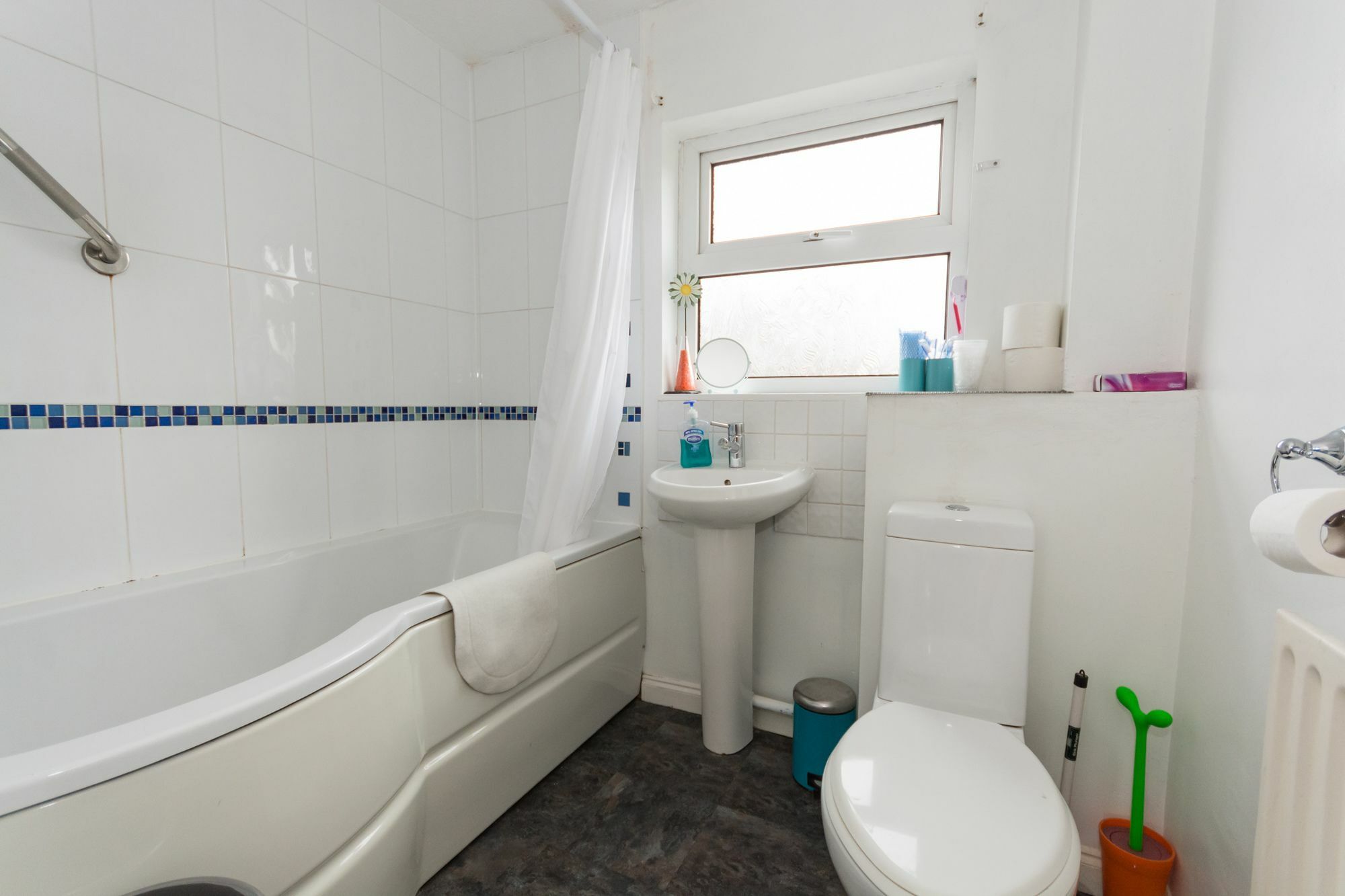 Very Central Location- Free Parking - 2 Bedrooms Belfast Exterior foto