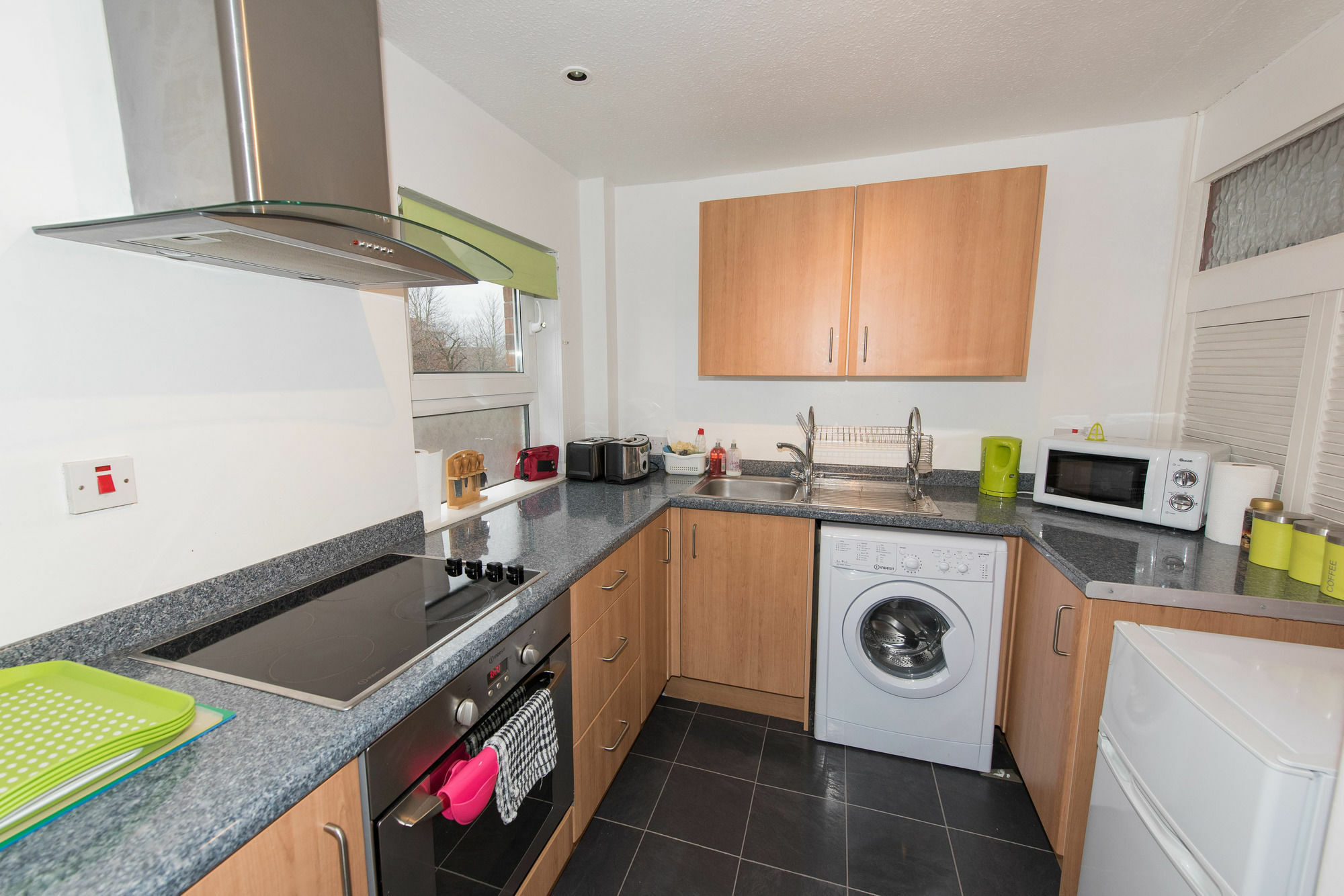 Very Central Location- Free Parking - 2 Bedrooms Belfast Exterior foto
